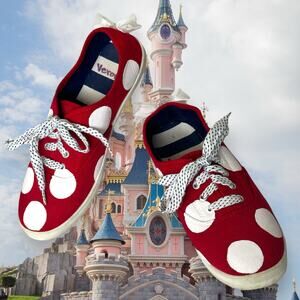 Custom Hand Crafted Minnie Mouse Polka-Dot Sneakers EUC